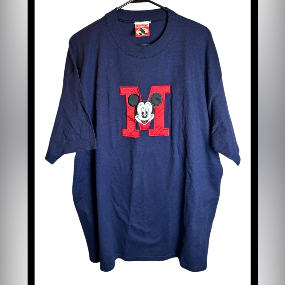 Vintage Mickey Mouse Patch Disney T-shirt 100% Cotton Made In USA Size L/XL - Picture 1 of 5